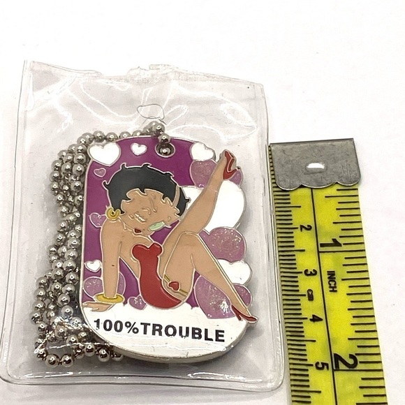 BETTY BOOP Universal Studios Necklace 100% Trouble - Picture 2 of 5